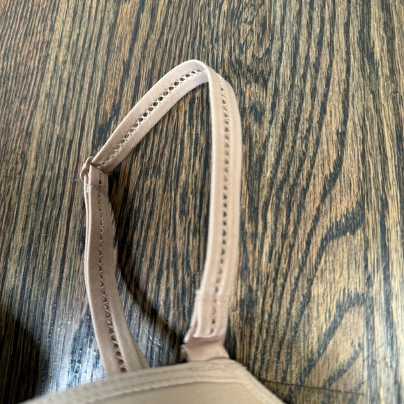 Chantelle 2126 Vous Et Moi Nude Convertable T-Shirt Bra size 32C - Picture 4 of 8